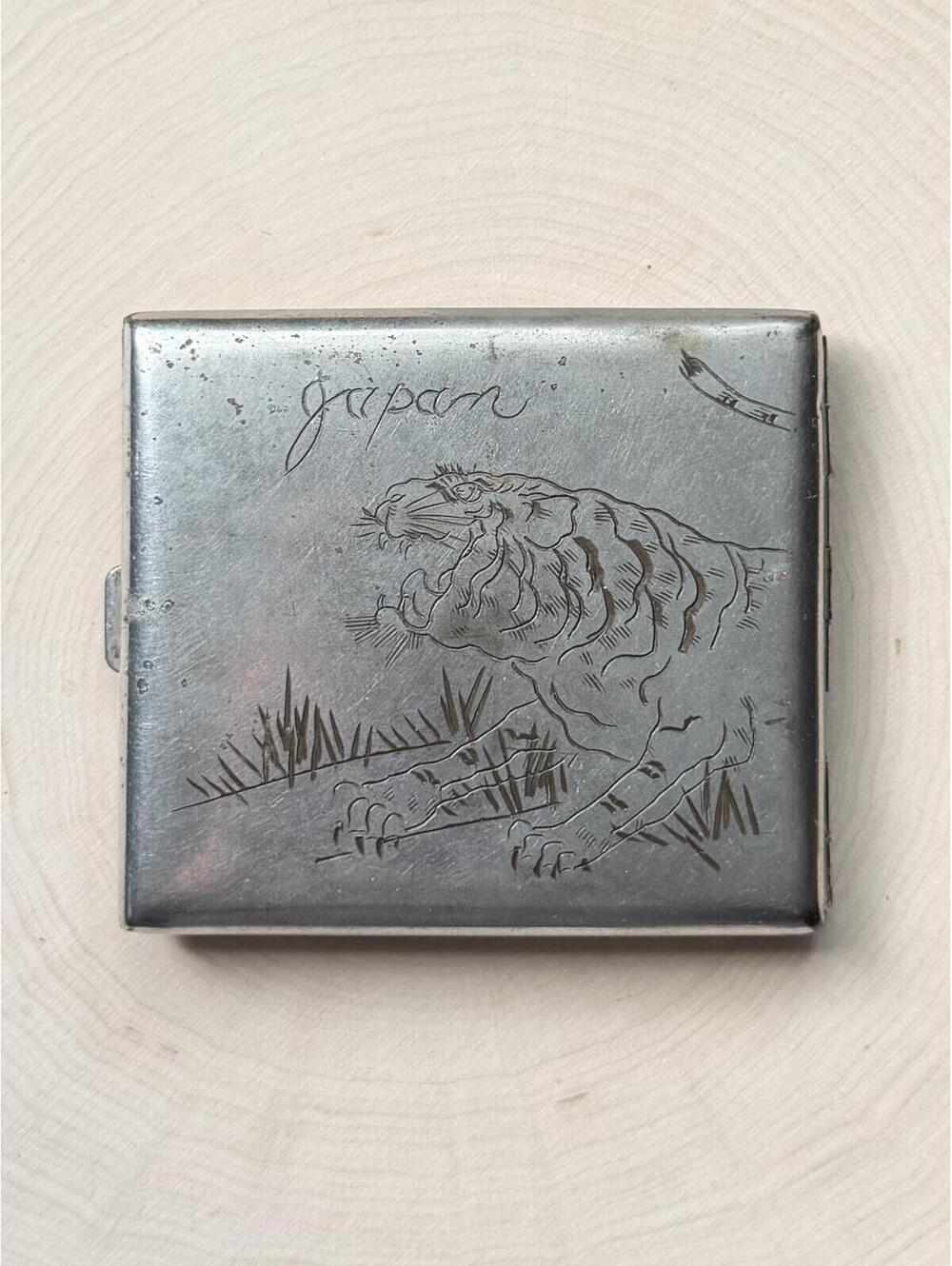 Vintage 1940s Hand Engraved Japan Tiger Aluminum Cigarette Case WWII Militaria